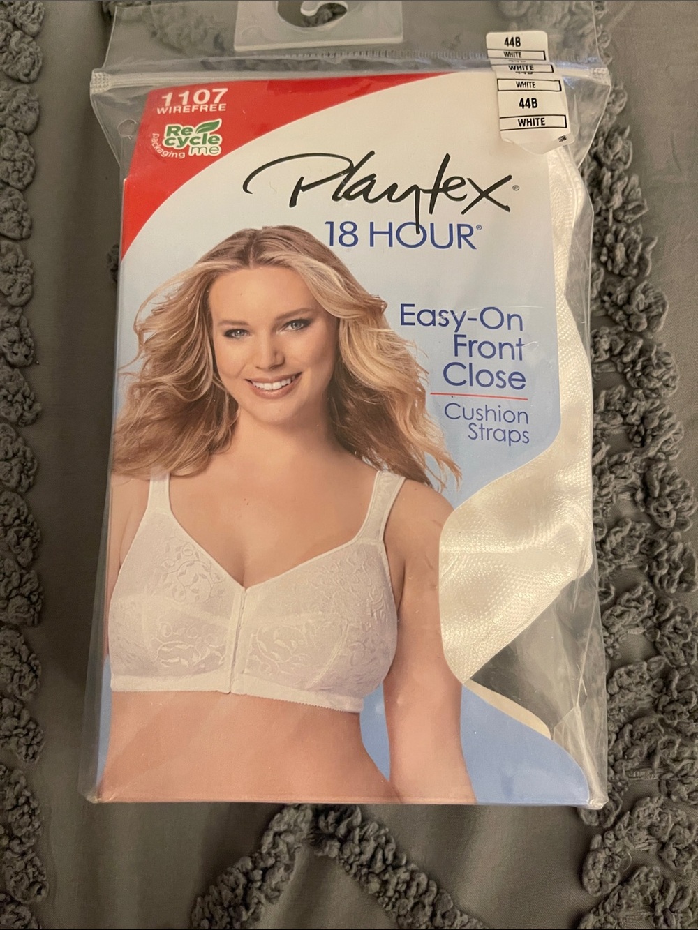 Playtex 18 Hour Easy-On Front Close Bra in White